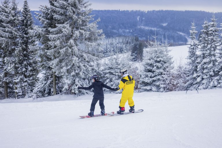 Stylefish_Snowboardschule_Januar_2025_stephanpetersdesign.de-36